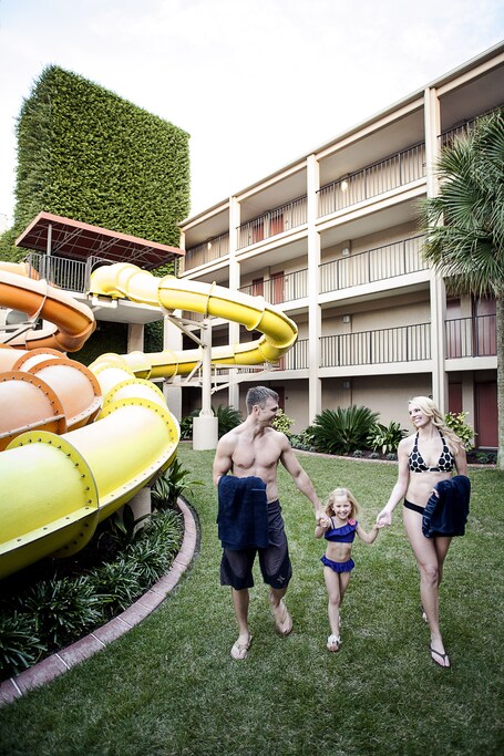 Compass Cove Resort - Image 9