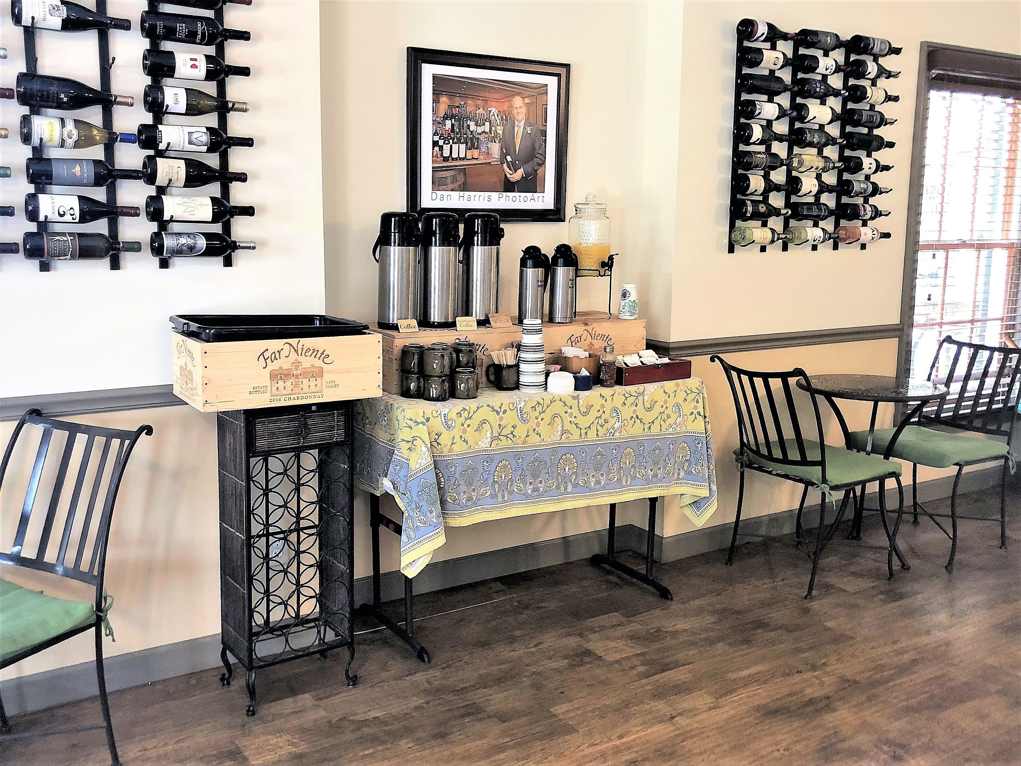 daily cooked-to-order breakfast (usd 15.00 per person)