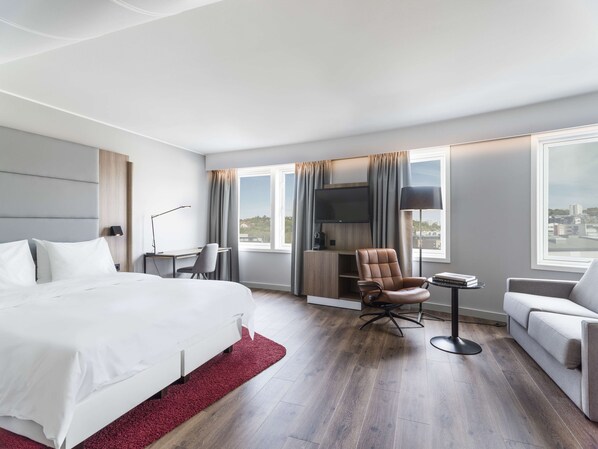 Literie hypoallergénique, coffres-forts dans les chambres, bureau