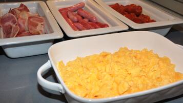 Daily buffet breakfast (EUR 14 per person)