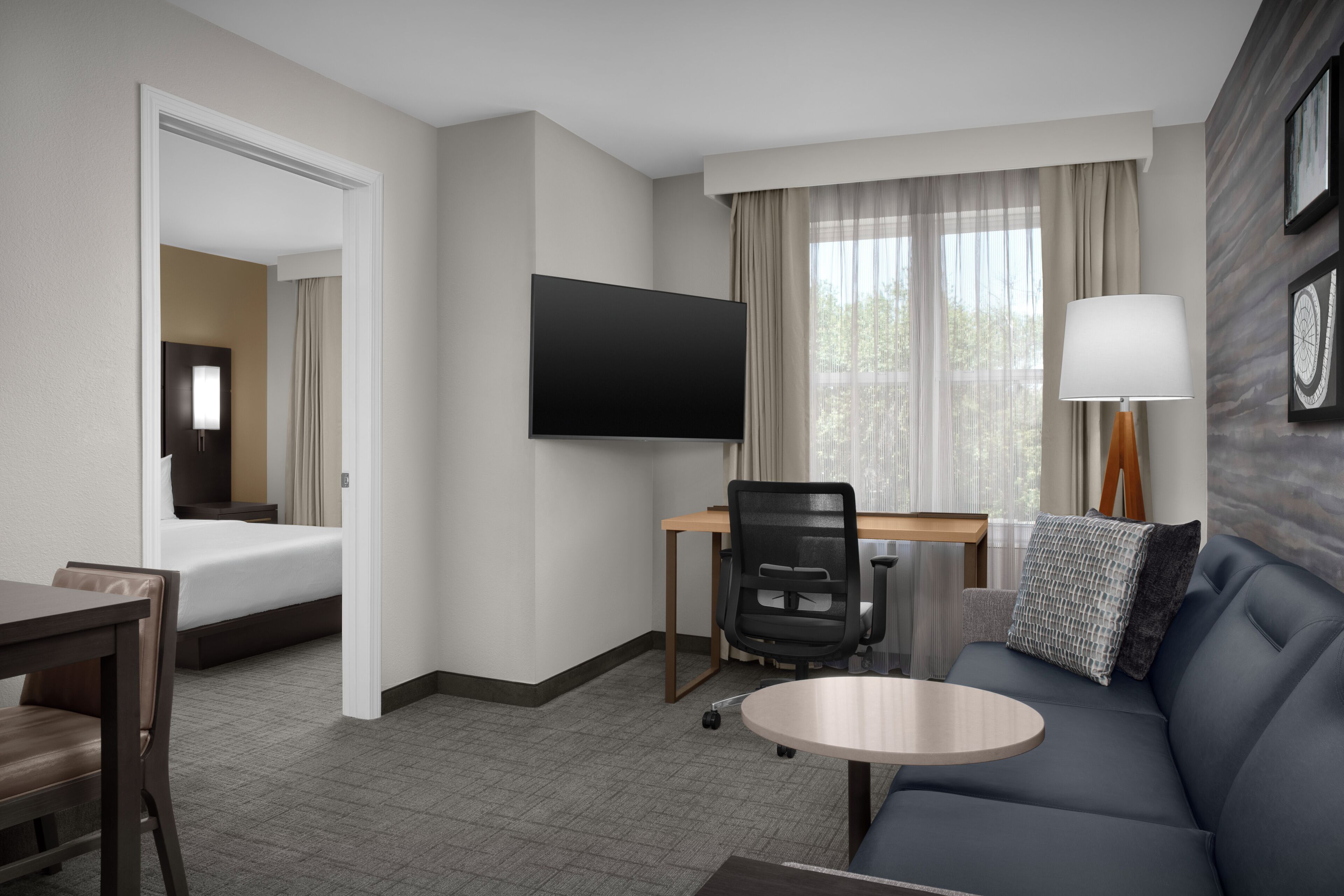 Premium bedding, in-room safe, desk, laptop workspace