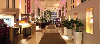 Premier Inn London Heathrow Airport T2 & T3 - Bath Road