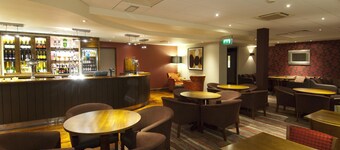 Premier Inn London Heathrow Airport T2 & T3 - Bath Road