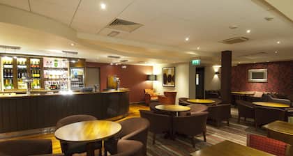 Premier Inn London Heathrow Airport T2 & T3 - Bath Road