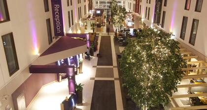 Premier Inn London Heathrow Airport T2 & T3 - Bath Road