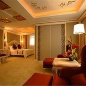 Deluxe Room | In-room safe, blackout curtains, rollaway beds, free WiFi - Jin Jiang Shen Zhen Hotel (Beijing)