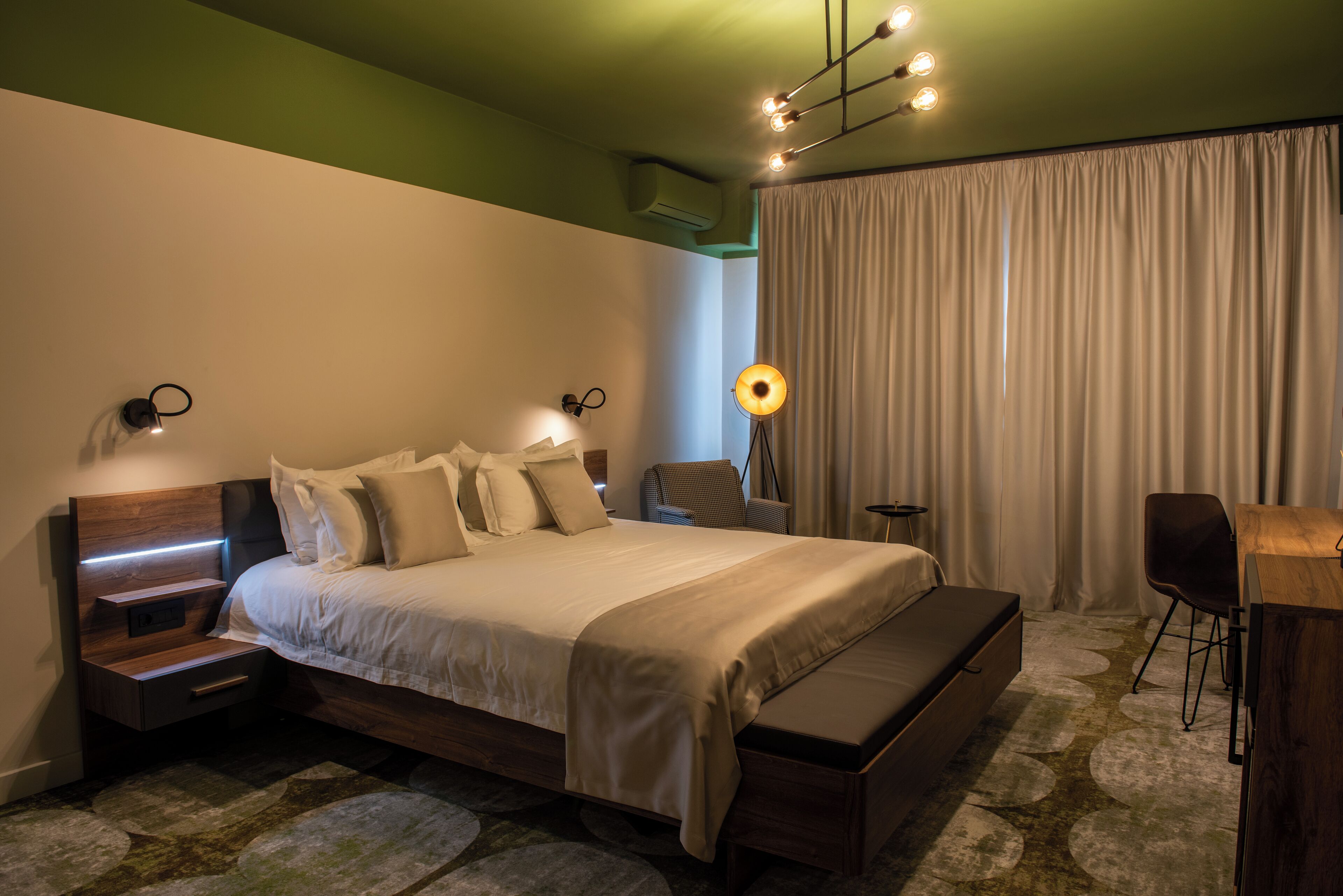 Foto - Bucharest Comfort Suites Hotel