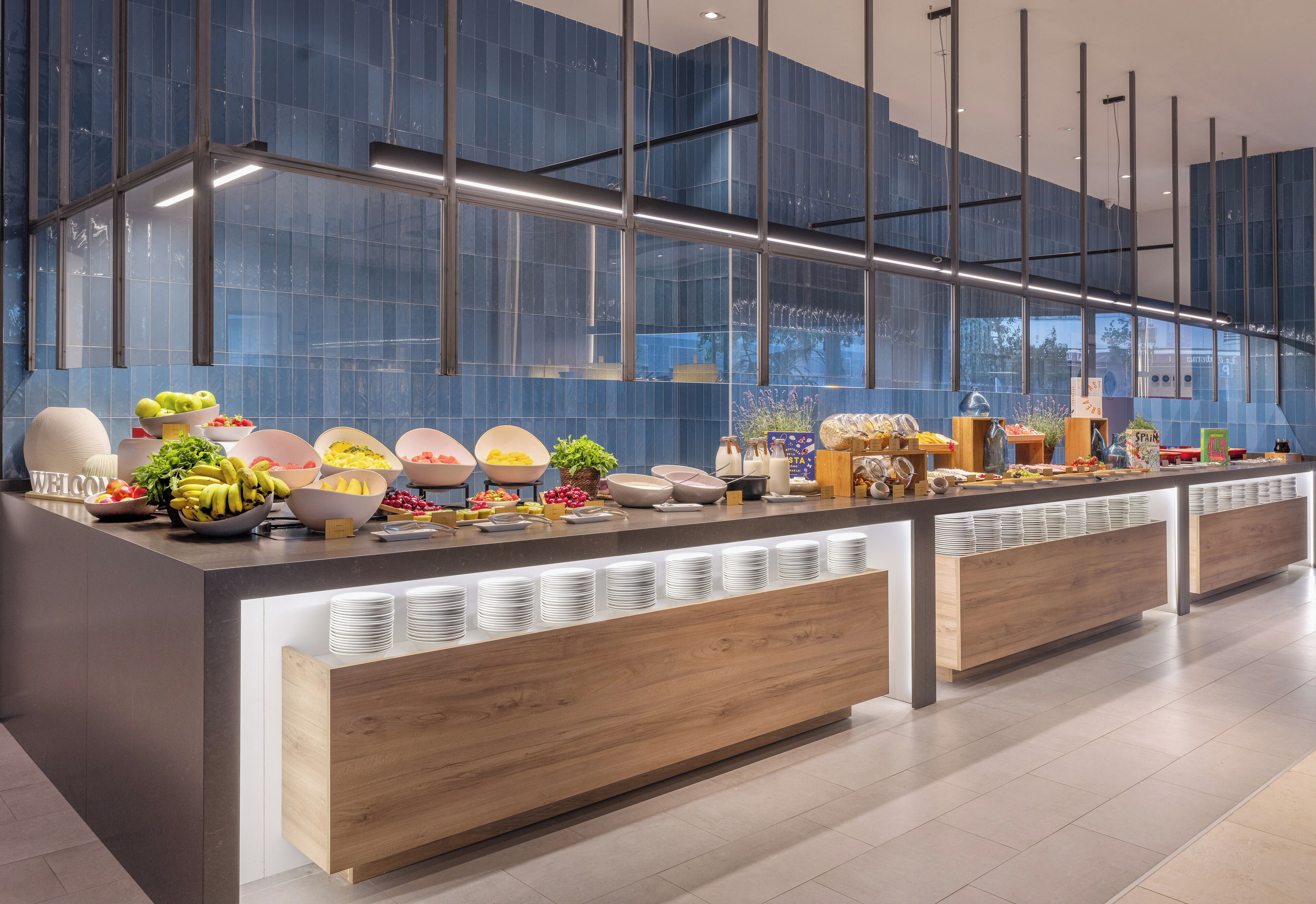 daily buffet breakfast (eur 20 per person)