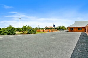 Exterior - Comfort Inn Bishops Lodge (Hay South)