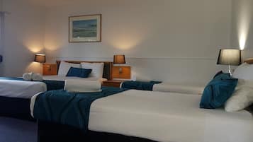 Phòng dành cho gia đình (Sleeps 5 Ground Floor) | 1 phòng ngủ, trang bị nội thất với thiết kế riêng biệt