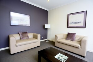 Premium bedding, pillowtop beds, in-room safe, desk