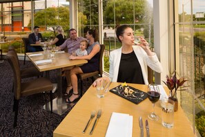 Restaurant - Best Western Plus Hovell Tree Inn (South Albury)