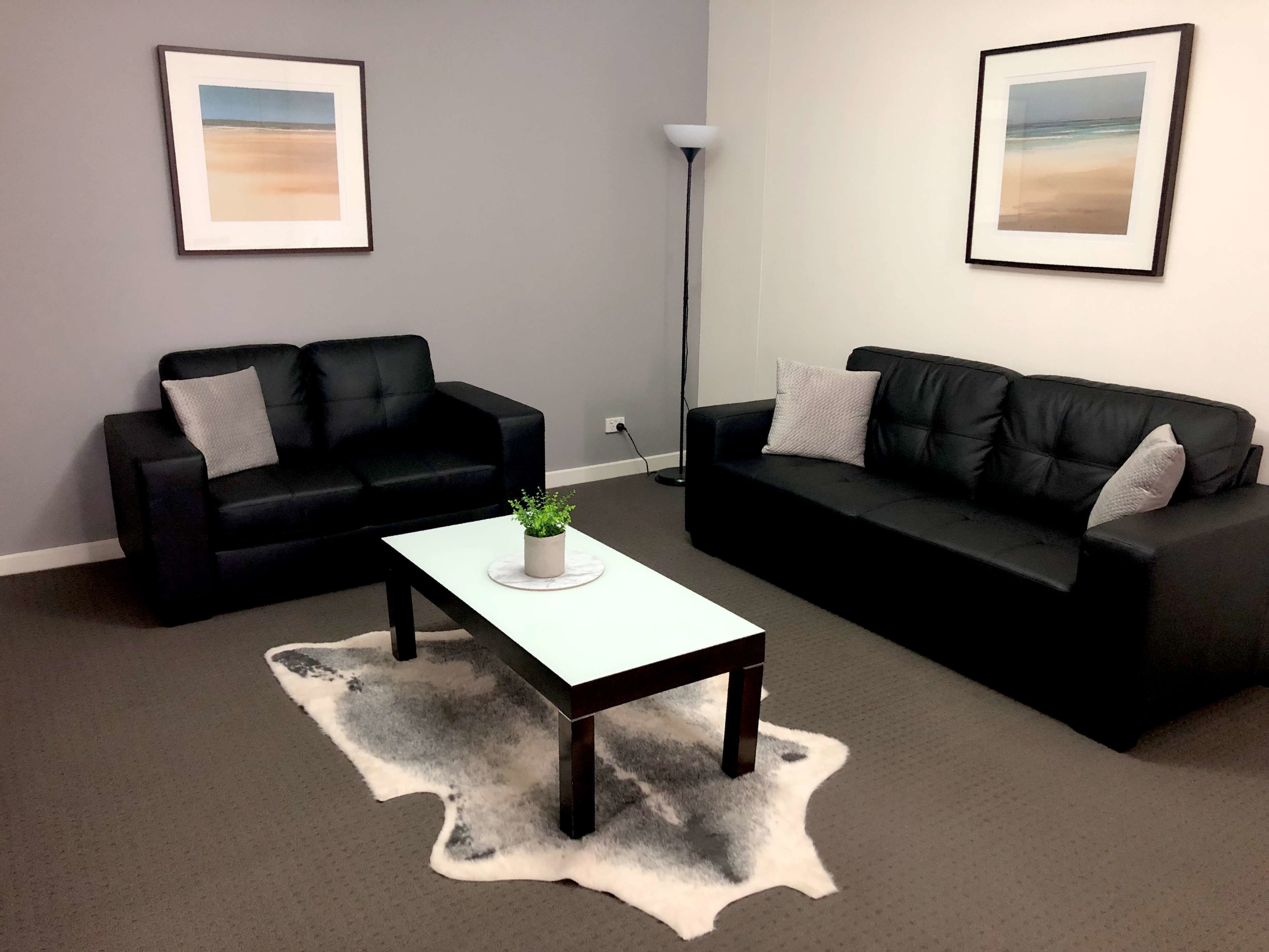 premium bedding, pillow-top beds, in-room safe, desk