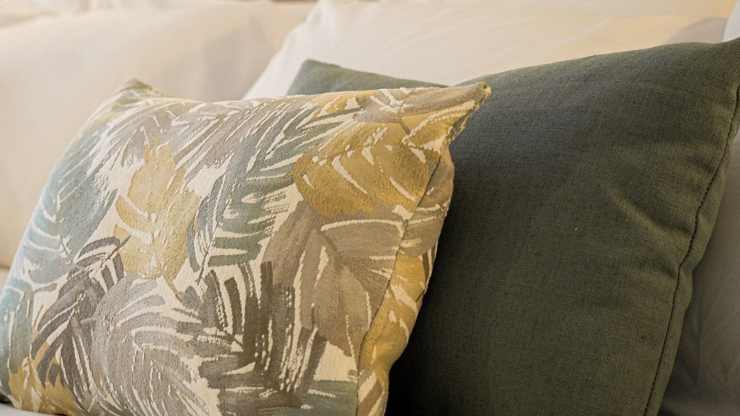 Desk, free WiFi, bed sheets, wheelchair access