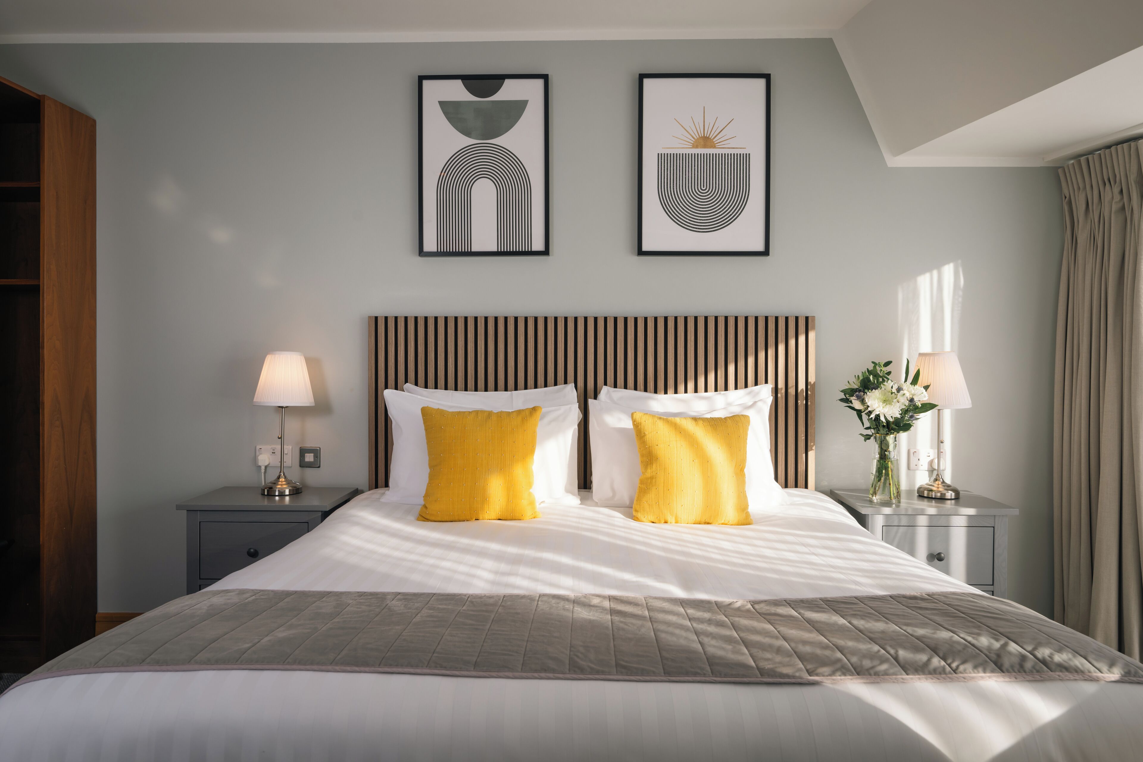 Photo - Beresford Hotel