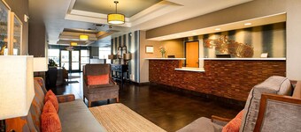 Hawthorn Suites by Wyndham Oakland/Alameda