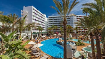 2 outdoor pools, pool umbrellas, sun loungers