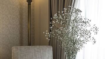 Economy kamer, 1 twee- of 2 eenpersoonsbedden | Luxe beddengoed, Select Comfort-bedden, een minibar
