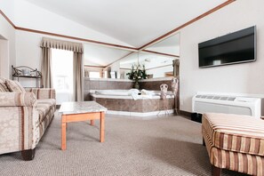 Luxury Suite, Jetted Tub (No Pets)