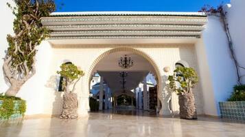 EntrĂ©e de lâhĂ©bergement