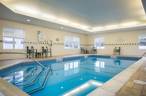 Piscine couverte, piscine extérieure