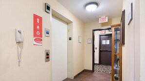 Interior - Econo Lodge Hadley near University (Hadley)