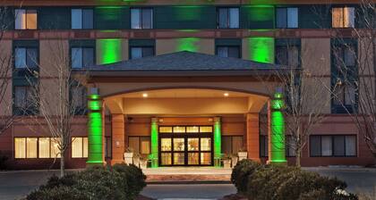 Holiday Inn Manchester Airport by IHG