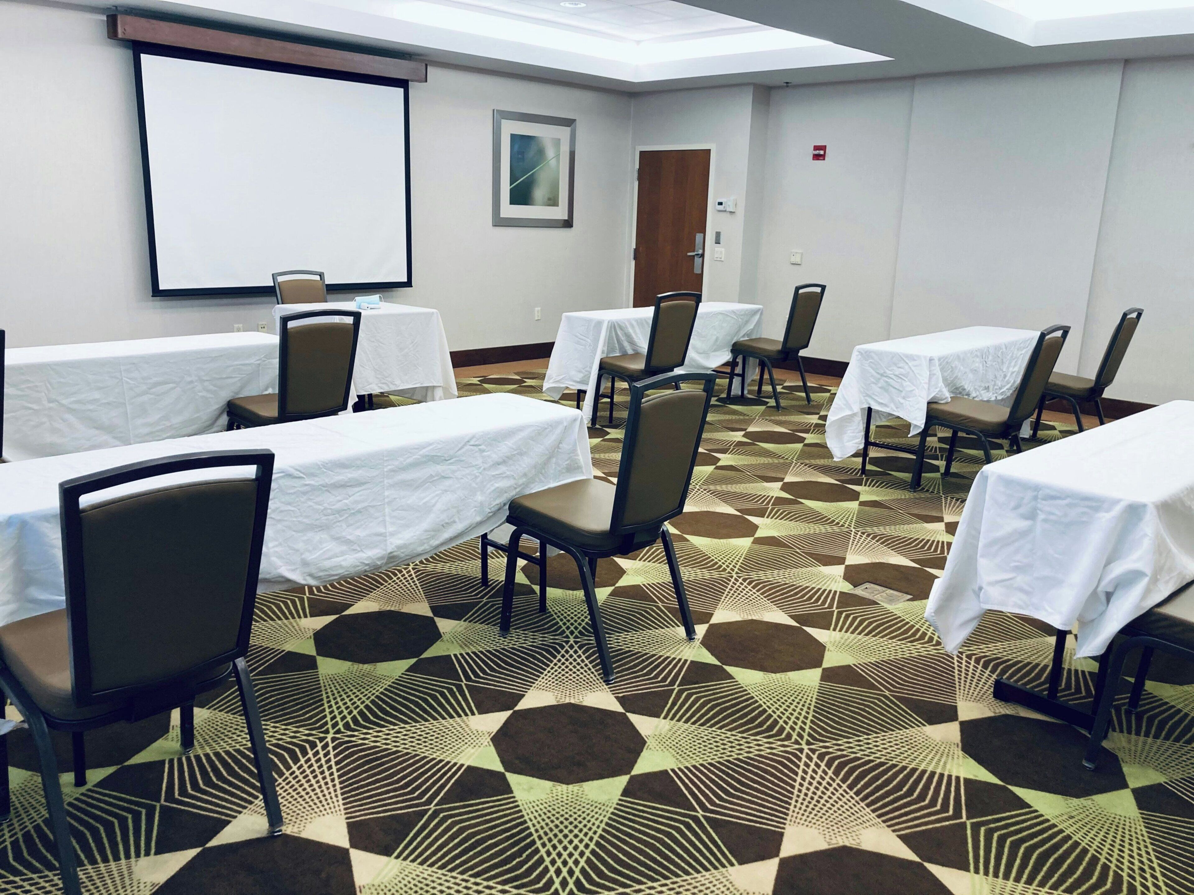 Photo - Holiday Inn Manchester Airport by IHG