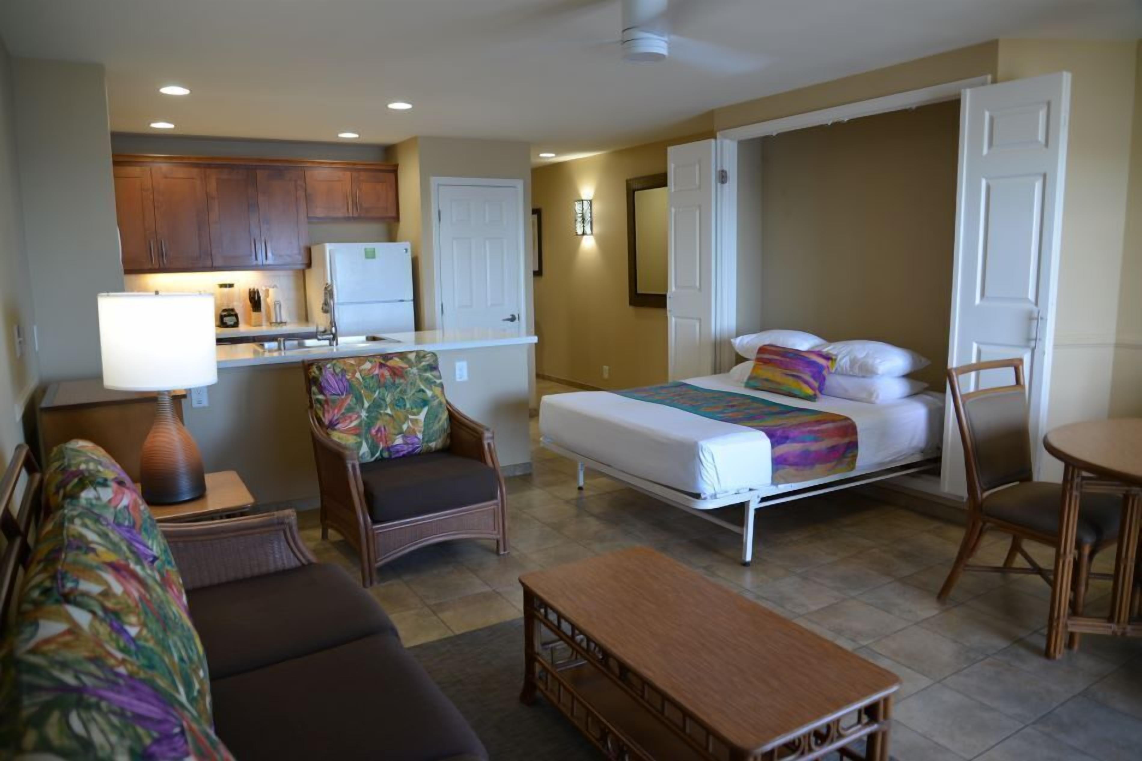 Room, 2 Bedrooms | Living area | DVD player