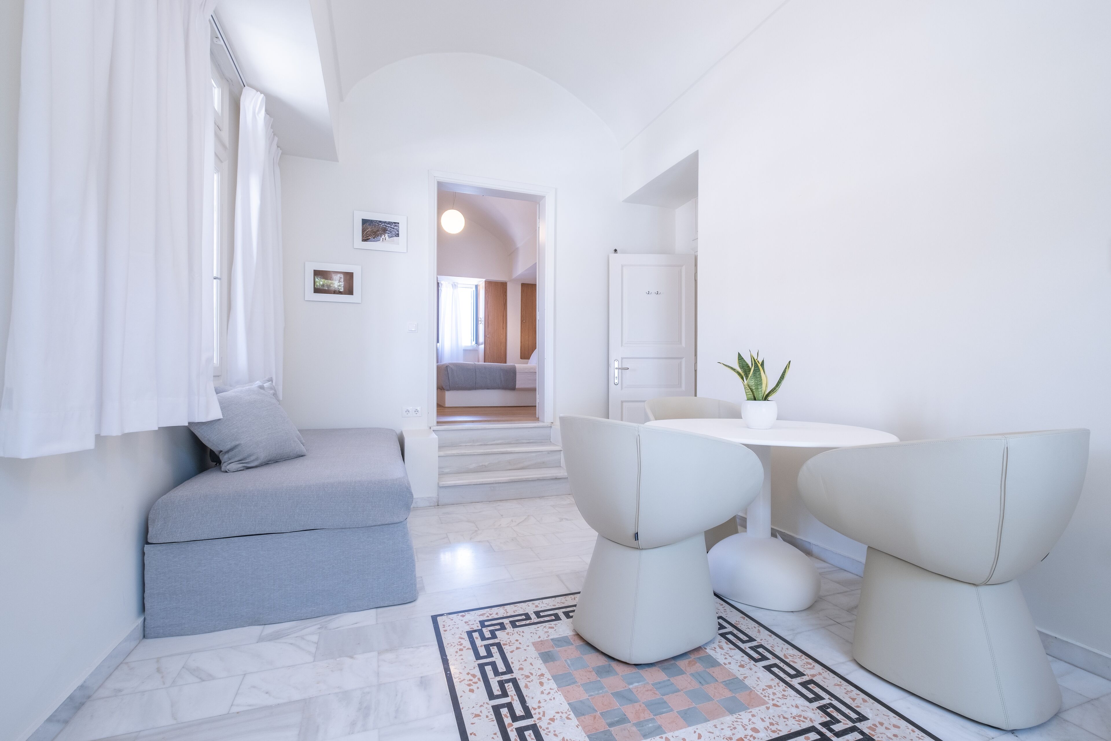 honeymoon suite volcano view | premium bedding, select comfort beds, minibar, in-room safe