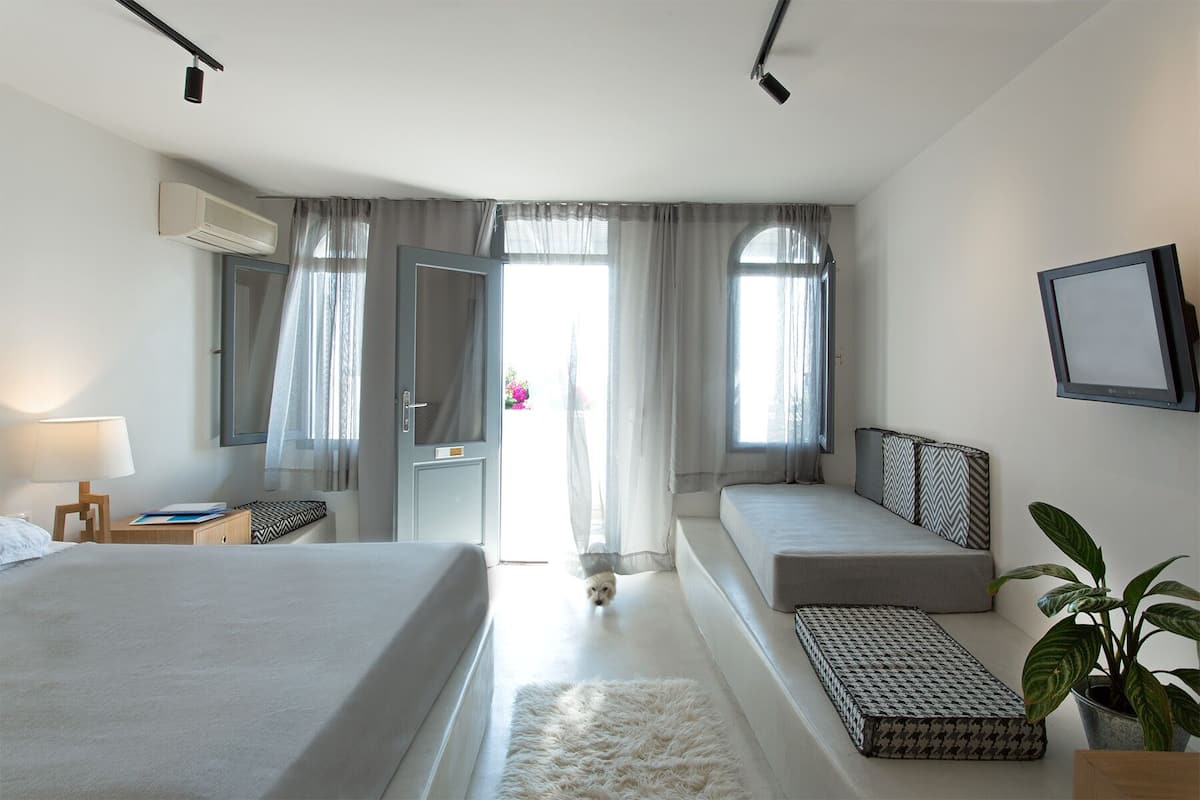 Premium bedding, Select Comfort beds, minibar, in-room safe