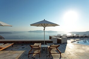 Villa, Sea View (Master) | Terrace/patio - Xenones Filotera (Santorini)