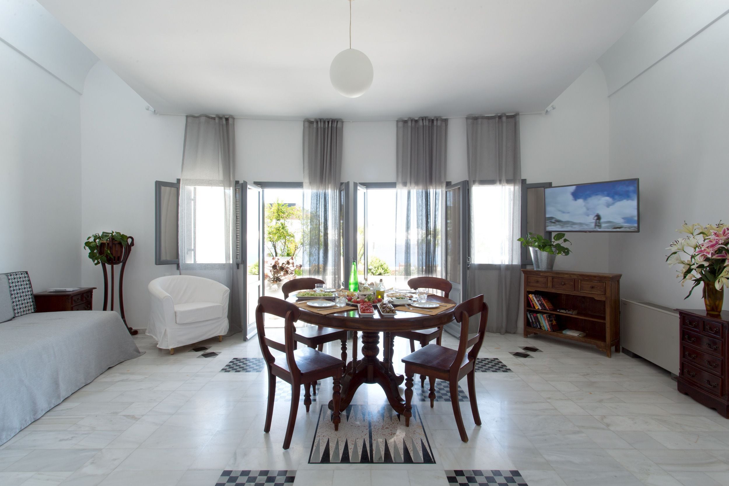 48-inch smart tv with satellite channels, tv