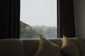 Minibar, in-room safe, desk, blackout drapes