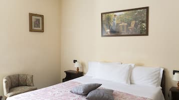 Classic Double Room Single Use | In-room safe, desk, cribs/infant beds, free WiFi