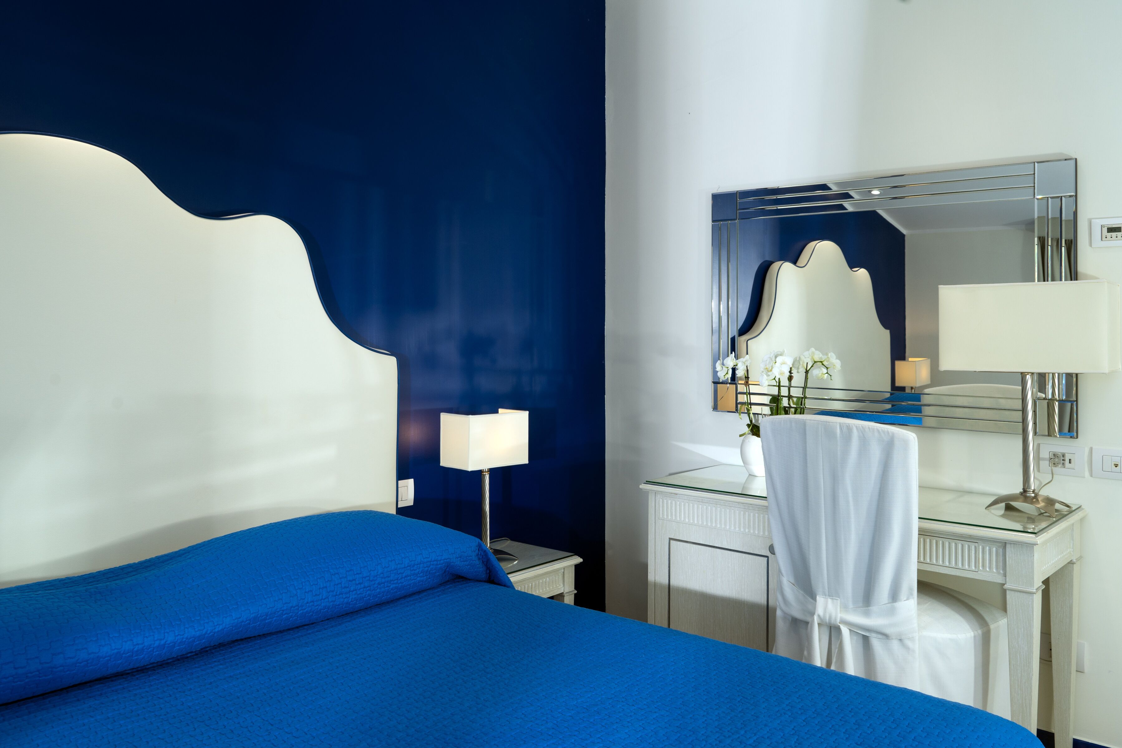 deluxe room, terrace, sea view | down duvets, in-room safe, desk, blackout curtains