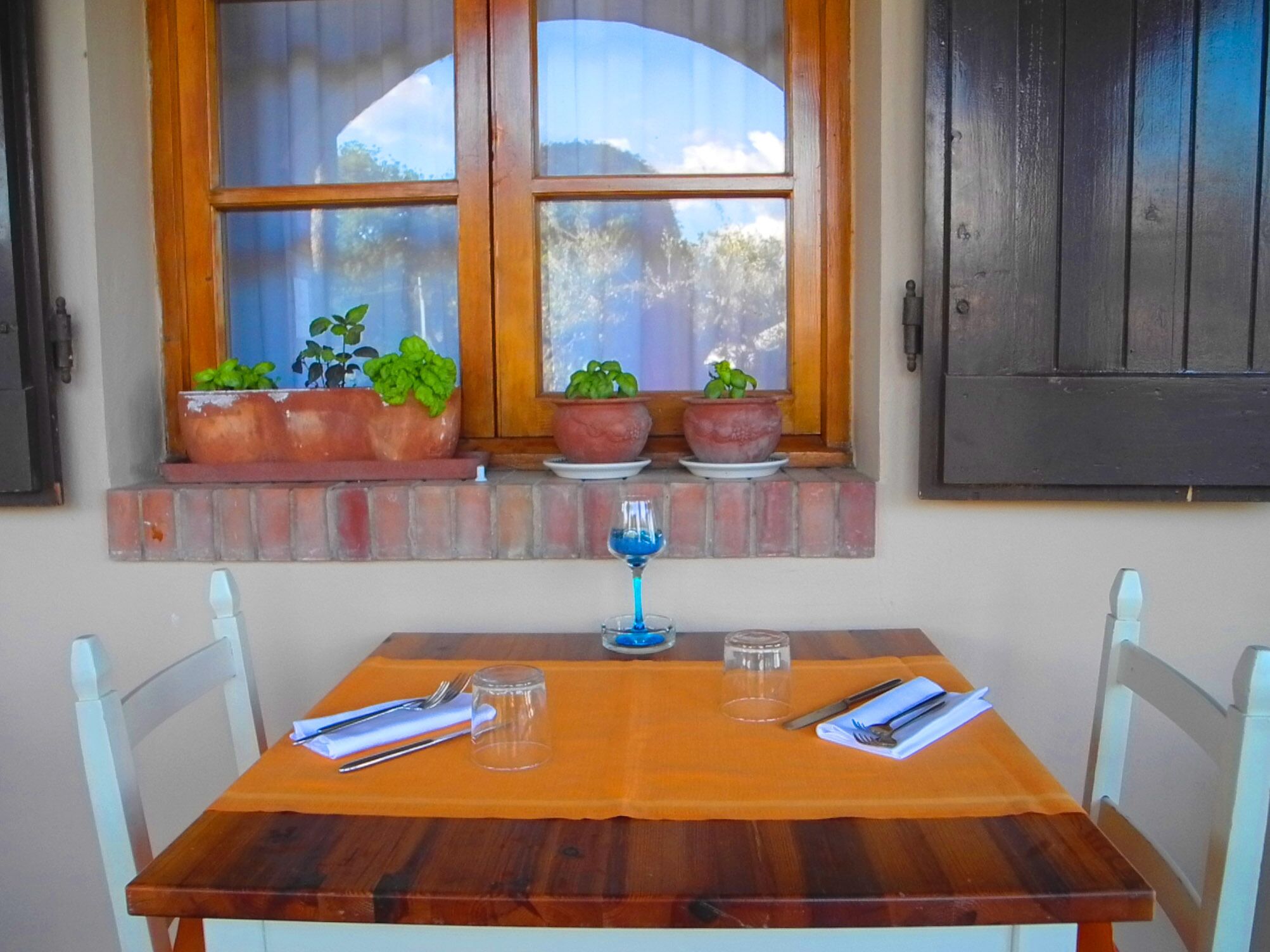 breakfast, lunch, dinner served; local cuisine, garden views