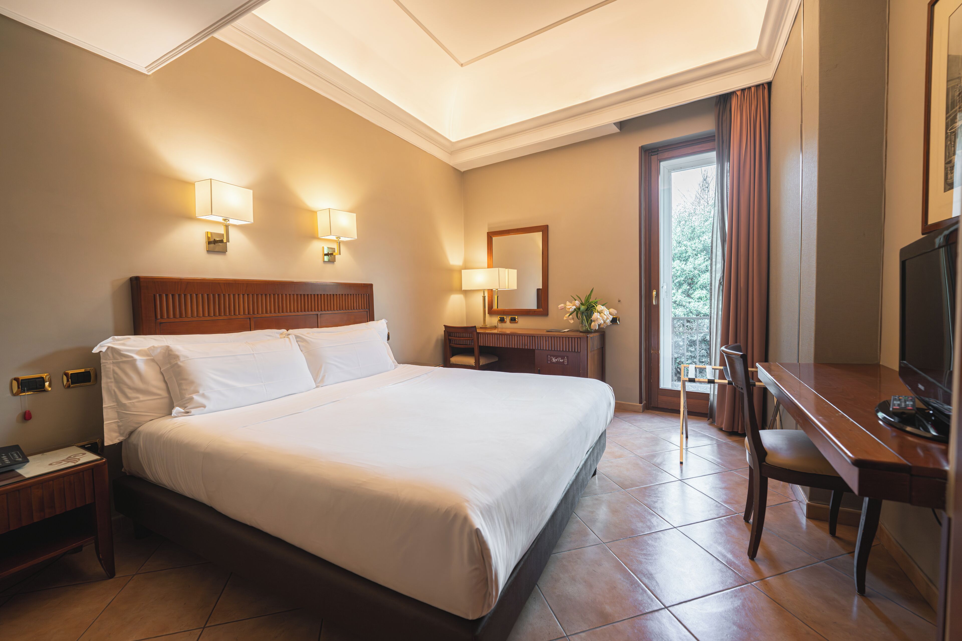 Standard Double Room, 1 Double Bed | Pillowtop beds, minibar, in-room safe, desk