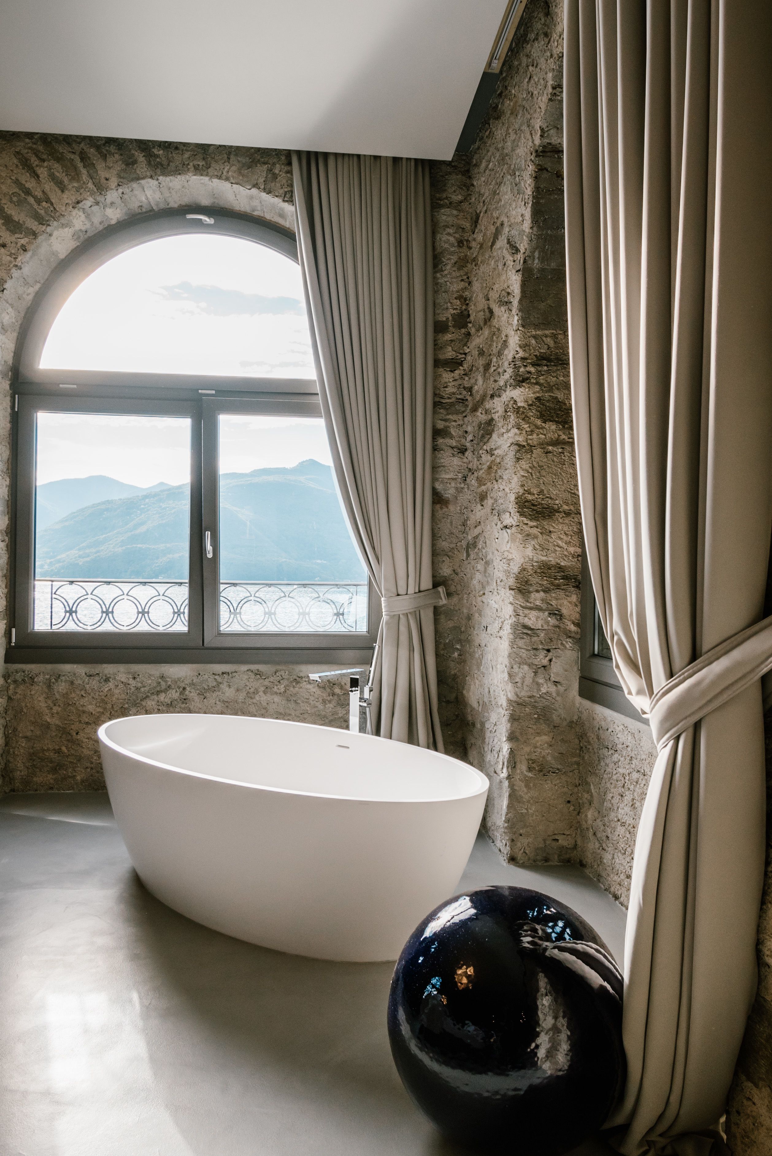 royal suite, lake view | view from room