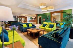 Sala de estar en el lobby