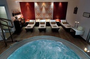 室內 Spa 池