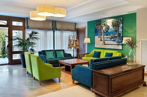 Sala de estar en el lobby