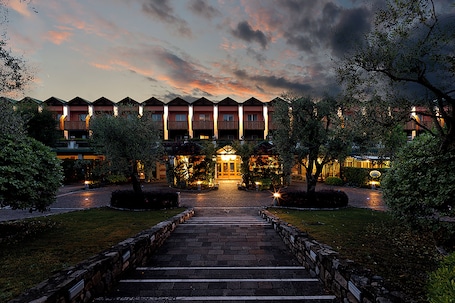 Eingangsbereich. Iseolago Hotel