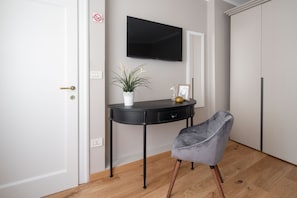 Deluxe-Zimmer | 1 Schlafzimmer, hochwertige Bettwaren, Daunenbettdecken, Zimmersafe