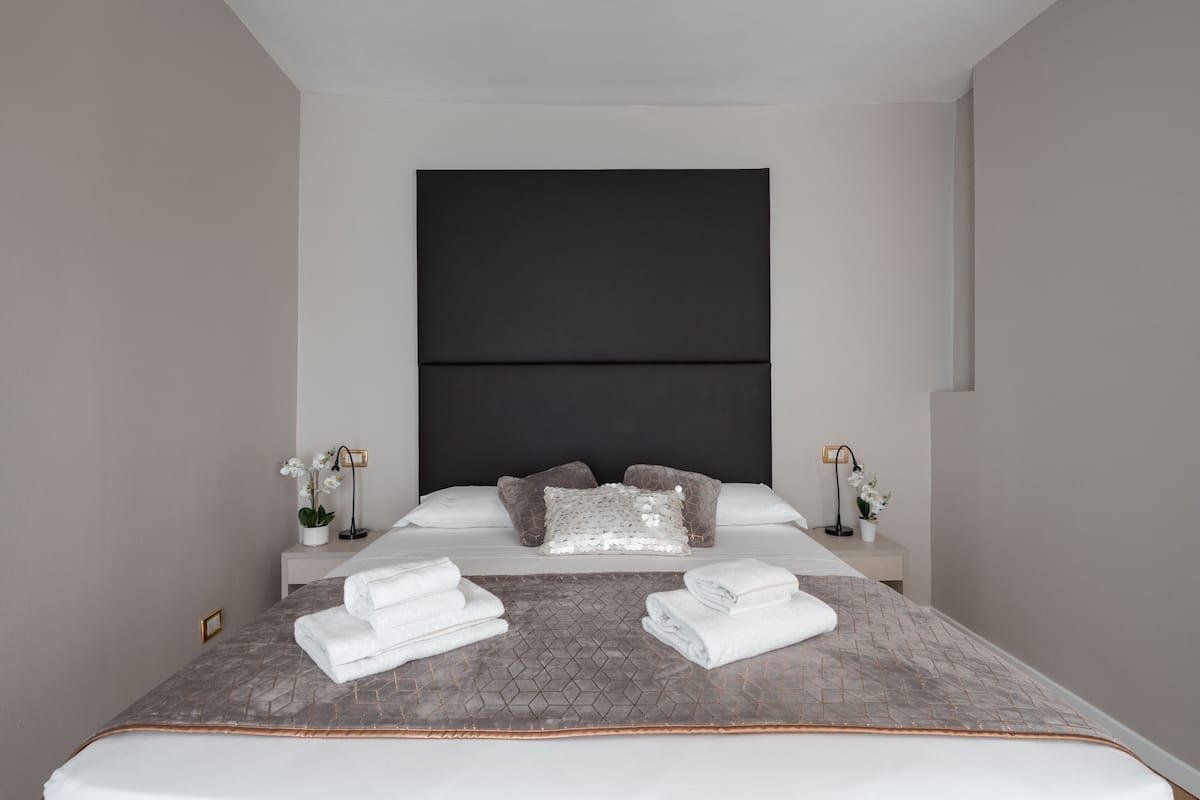 Deluxe Double Room, 1 Double Bed (6A) | 1 bedroom, premium bedding, down duvets, in-room safe