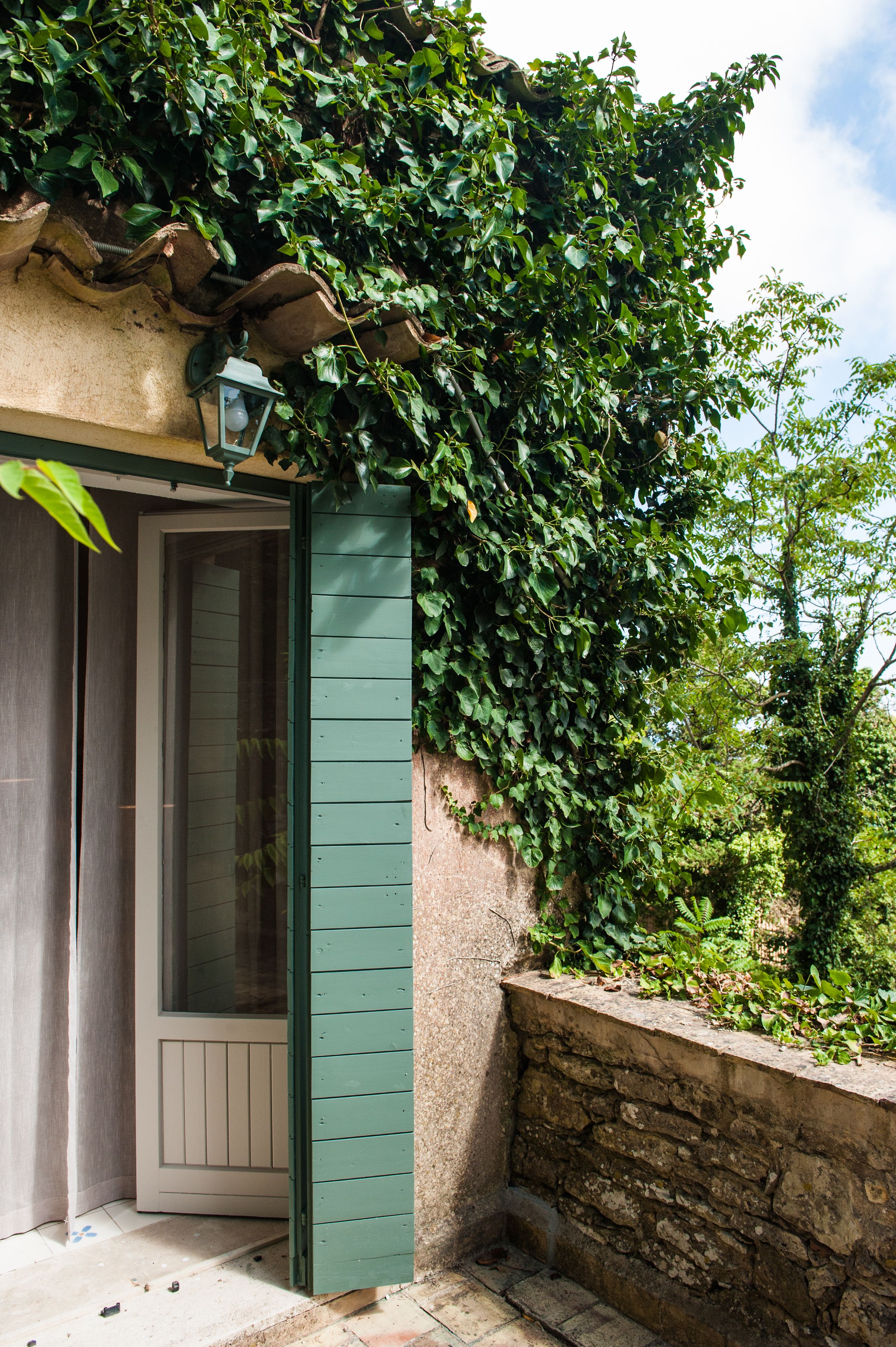 standard double room, 1 double or 2 single beds | terrace/patio