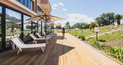 Demidoff Country Resort