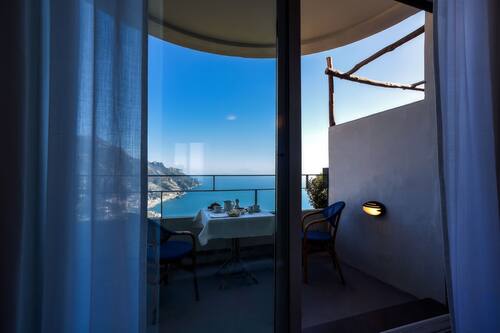 Camera Standard Con Balcone
