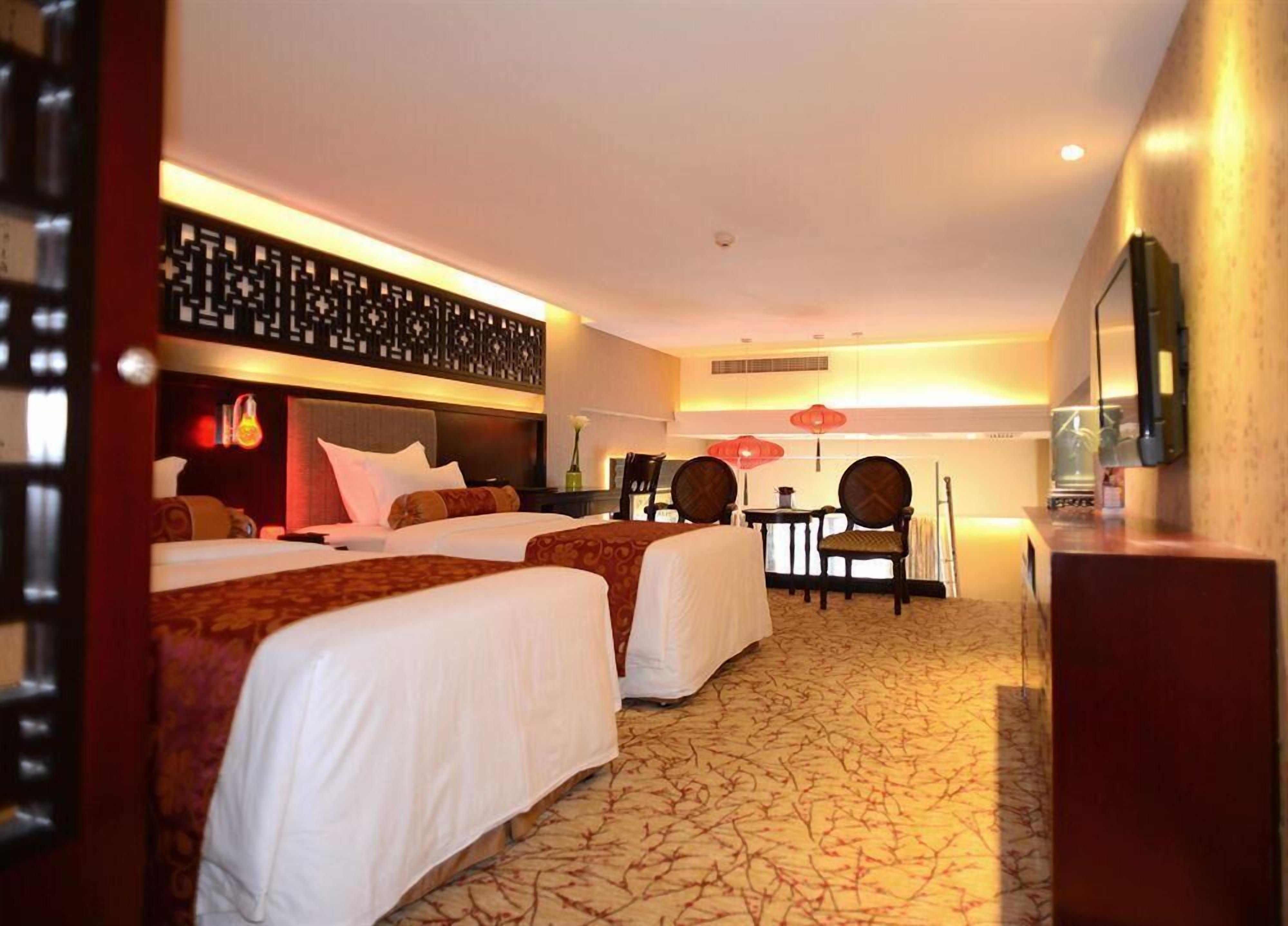 Minibar, in-room safe, blackout curtains, soundproofing