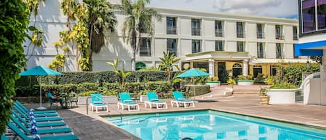 Junior Suite Double | Pemandangan dari bilik